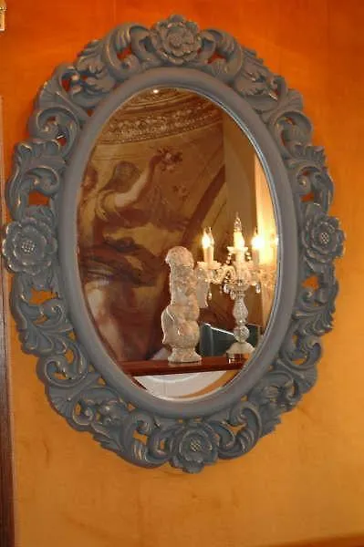 *** Hotel Villa Glamour Paris France